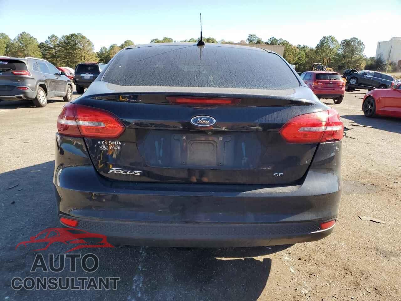 FORD FOCUS 2017 - 1FADP3F27HL336624