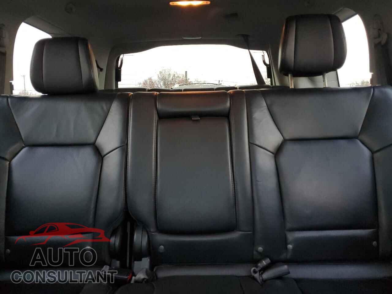 HONDA PILOT 2012 - 5FNYF4H71CB045674