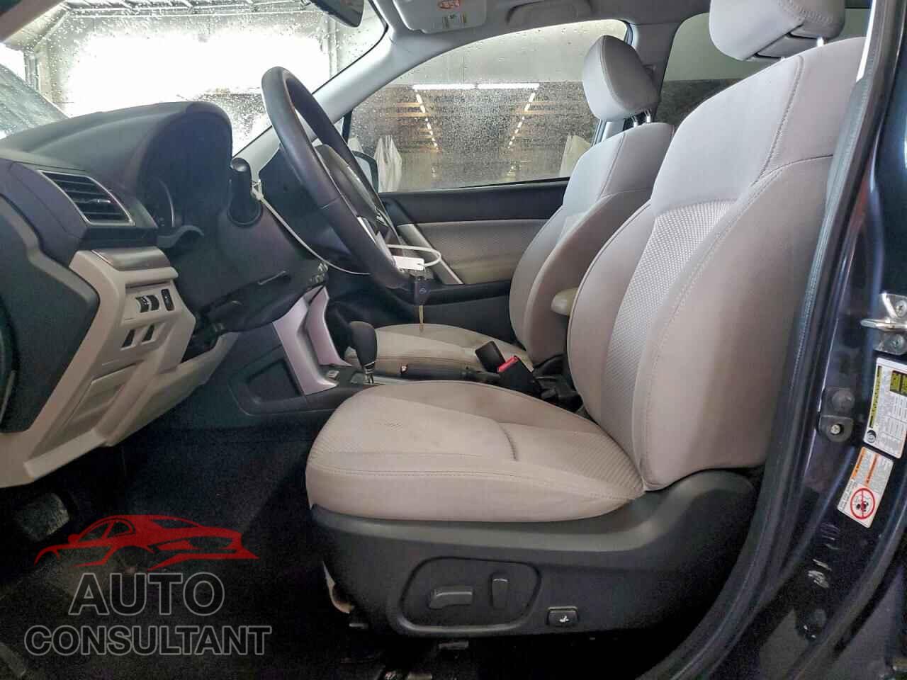 SUBARU FORESTER 2017 - JF2SJAEC8HH403835