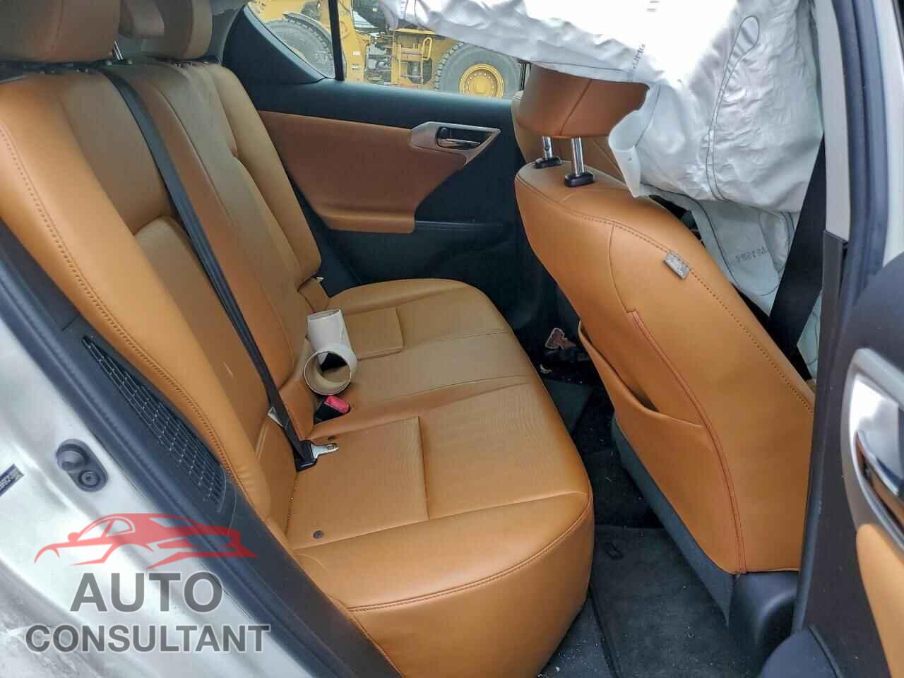 LEXUS CT 200 2012 - JTHKD5BH2C2120001