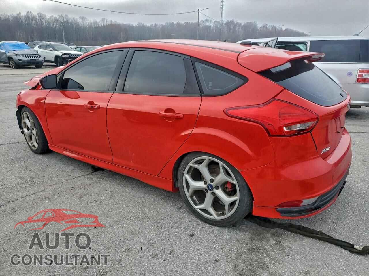 FORD FOCUS 2017 - 1FADP3L96HL242526