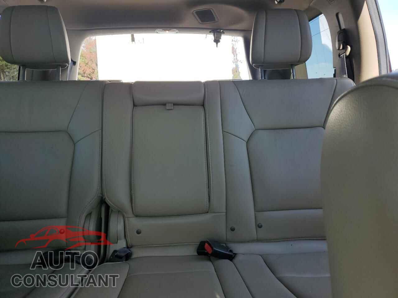 HONDA PILOT 2014 - 5FNYF3H71EB017029