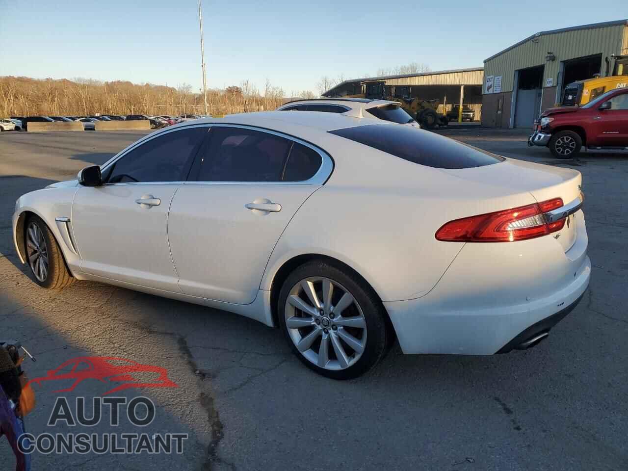 JAGUAR XF 2013 - SAJWJ0EF4D8S86545