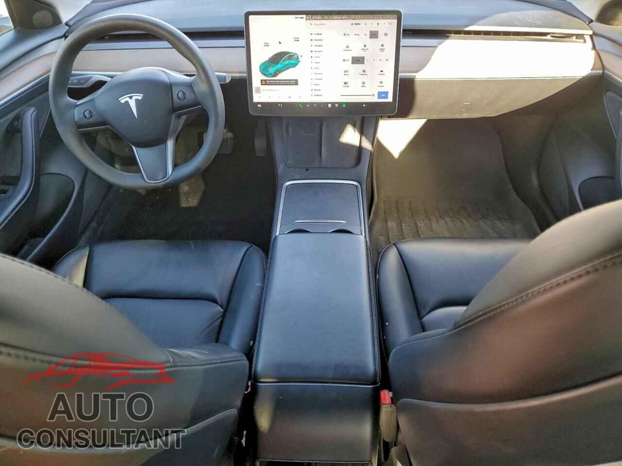TESLA MODEL 3 2021 - 5YJ3E1EAXMF027039