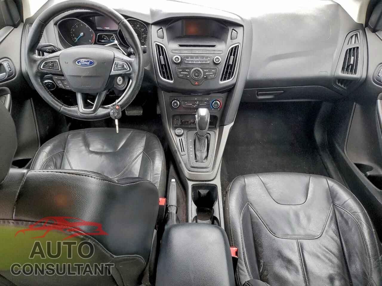 FORD FOCUS 2015 - 1FADP3F27FL378417