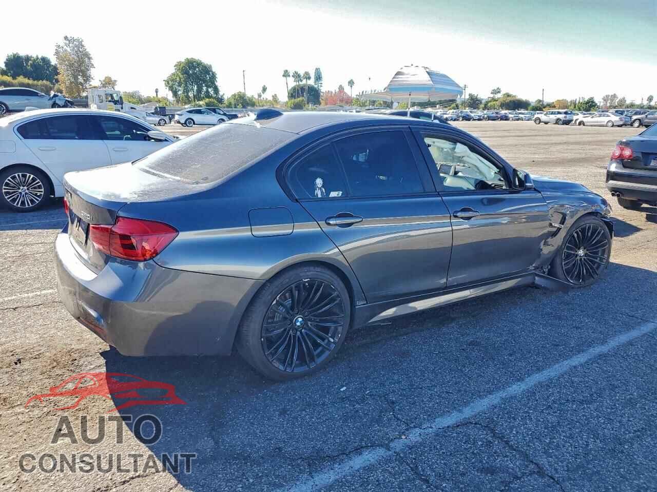 BMW 3 SERIES 2016 - WBA8A9C50GK616840