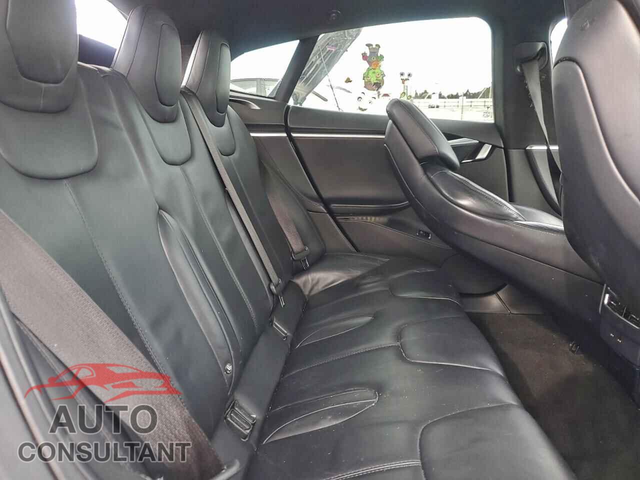 TESLA MODEL S 2017 - 5YJSA1E28HF200482