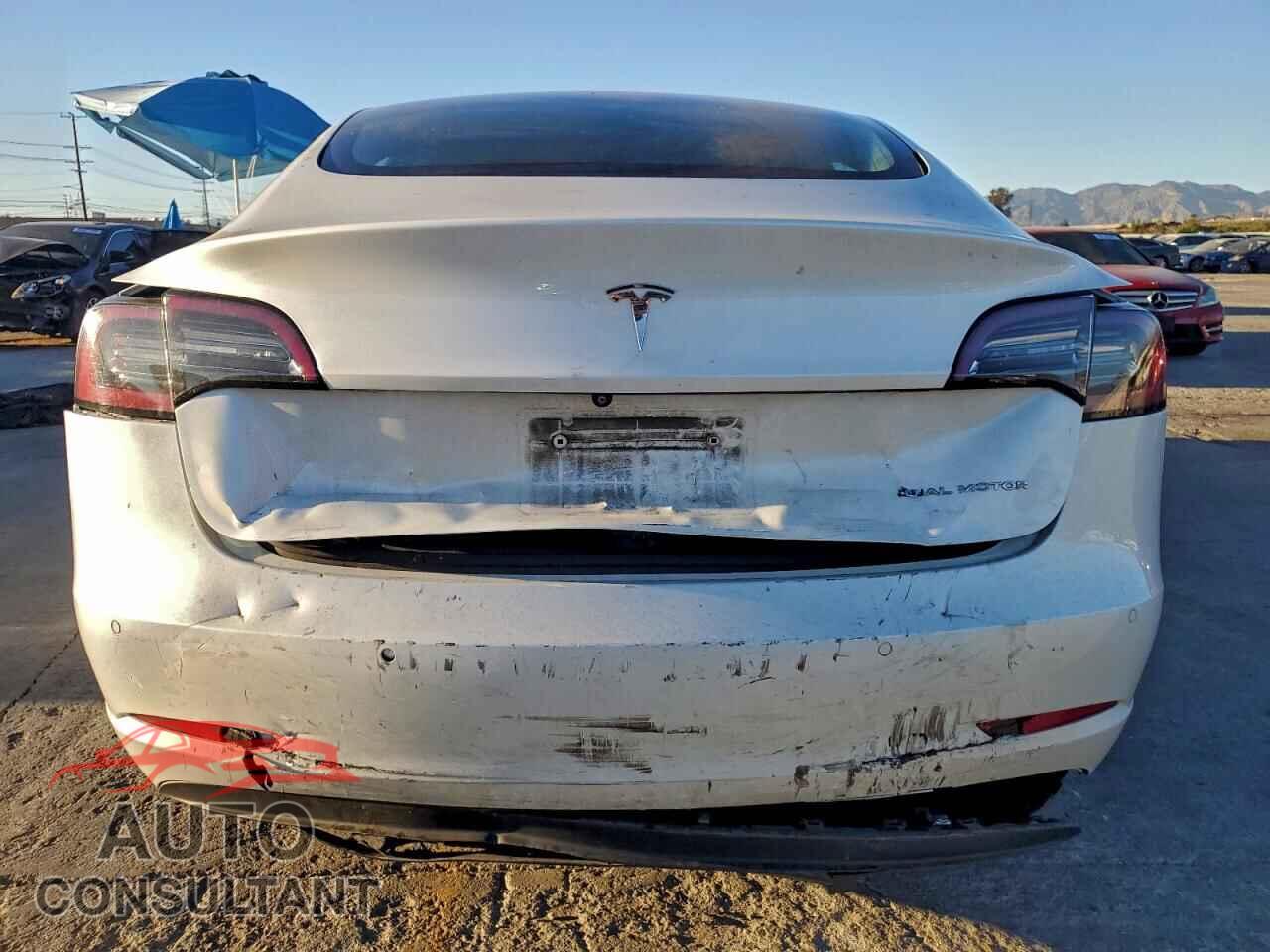 TESLA MODEL 3 2020 - 5YJ3E1EB6LF629086
