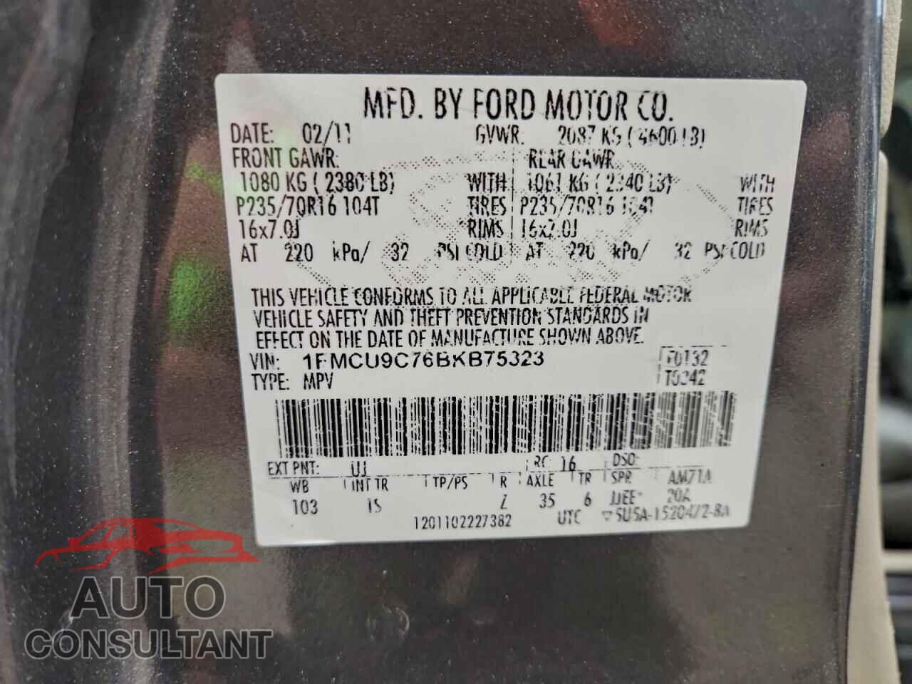 FORD ESCAPE 2011 - 1FMCU9C76BKB75323