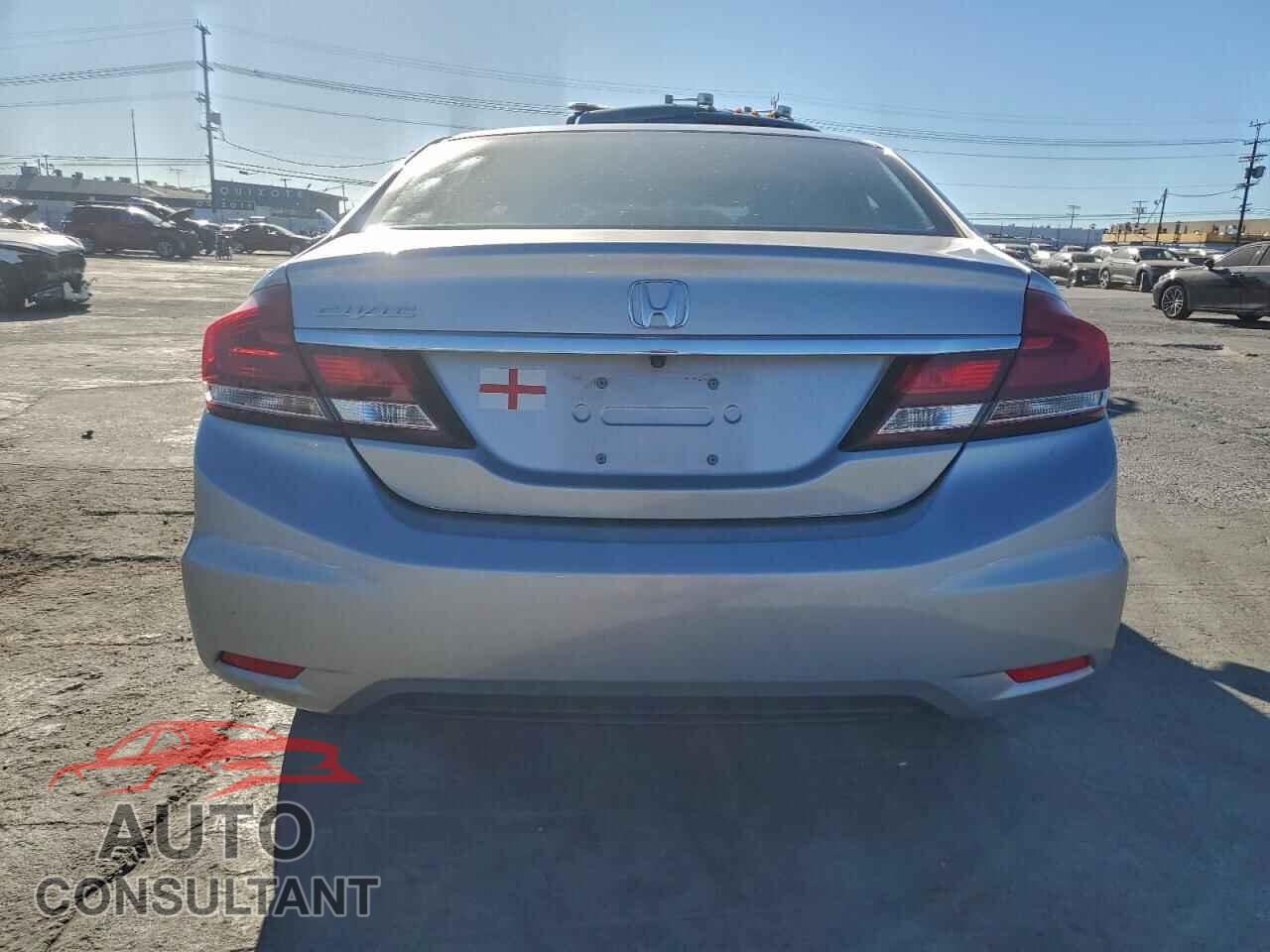 HONDA CIVIC 2015 - 2HGFB2F52FH536649