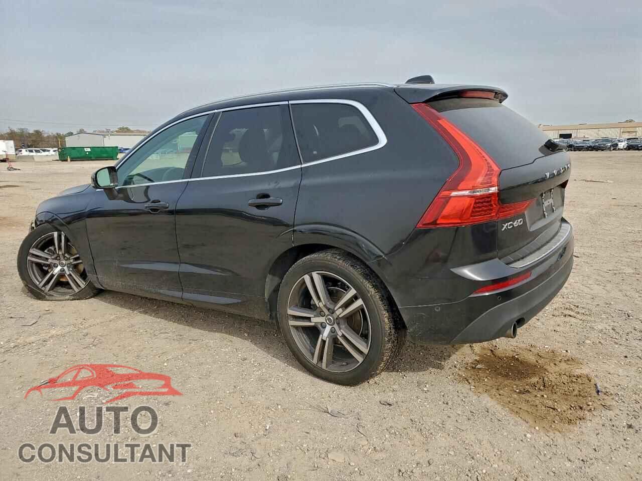 VOLVO XC60 2018 - LYV102RK2JB088140