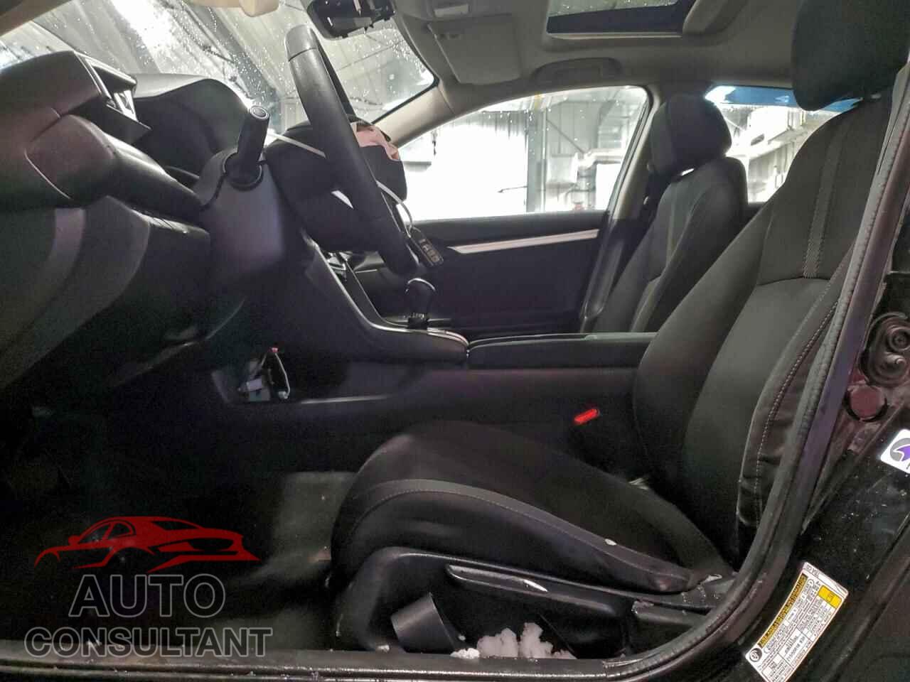 HONDA CIVIC 2017 - 2HGFC2F81HH041031