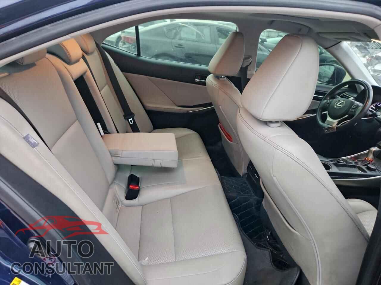 LEXUS IS 2014 - JTHBF1D24E5003971