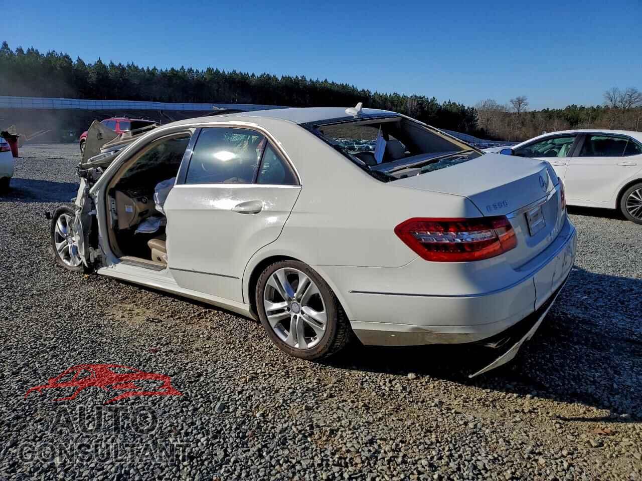 MERCEDES-BENZ E-CLASS 2011 - WDDHF5GB8BA467353
