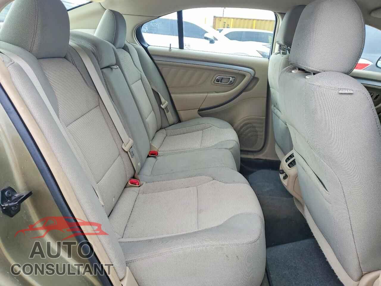 FORD TAURUS 2013 - 1FAHP2E82DG232532