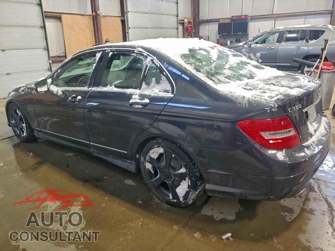 MERCEDES-BENZ C-CLASS 2013 - WDDGF8AB9DA809224