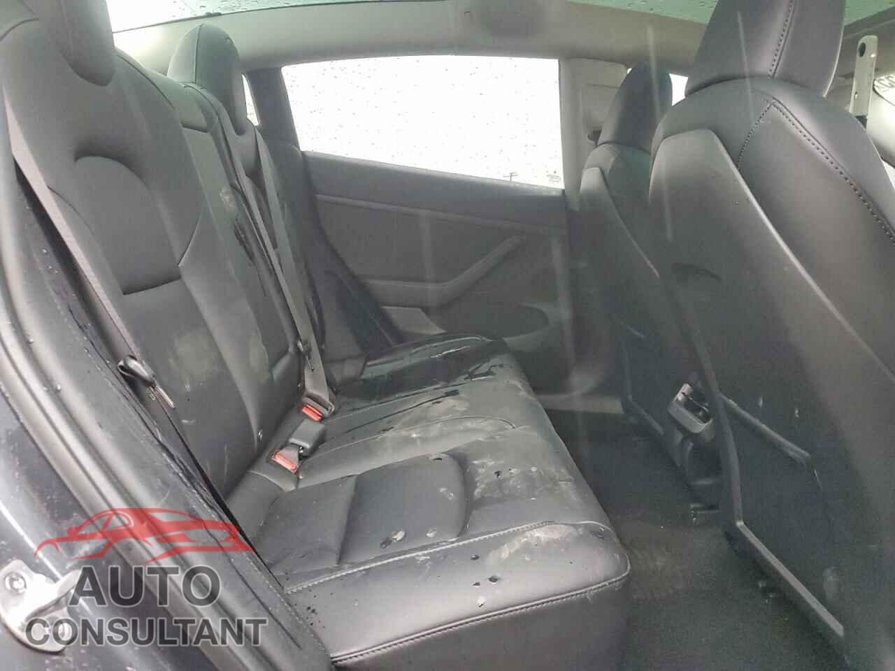 TESLA MODEL 3 2023 - 5YJ3E1EA3PF684043