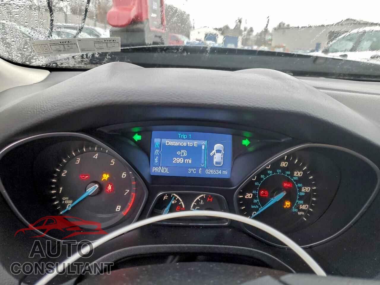 FORD FOCUS 2014 - 1FADP3F2XEL102294