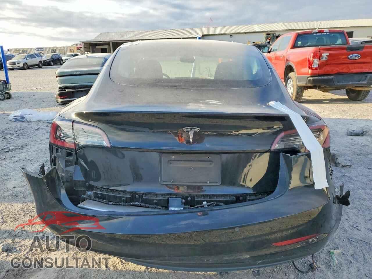 TESLA MODEL 3 2019 - 5YJ3E1EA0KF394545