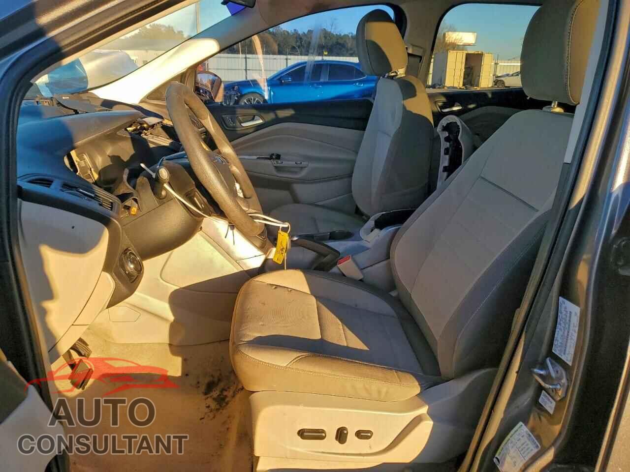 FORD ESCAPE 2014 - 1FMCU0GX1EUD14367