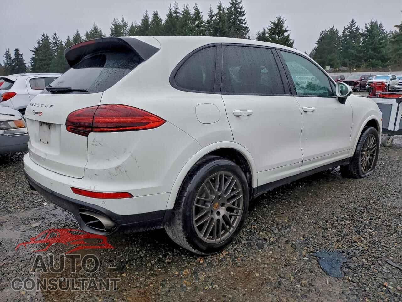 PORSCHE CAYENNE 2017 - WP1AA2A26HKA89875