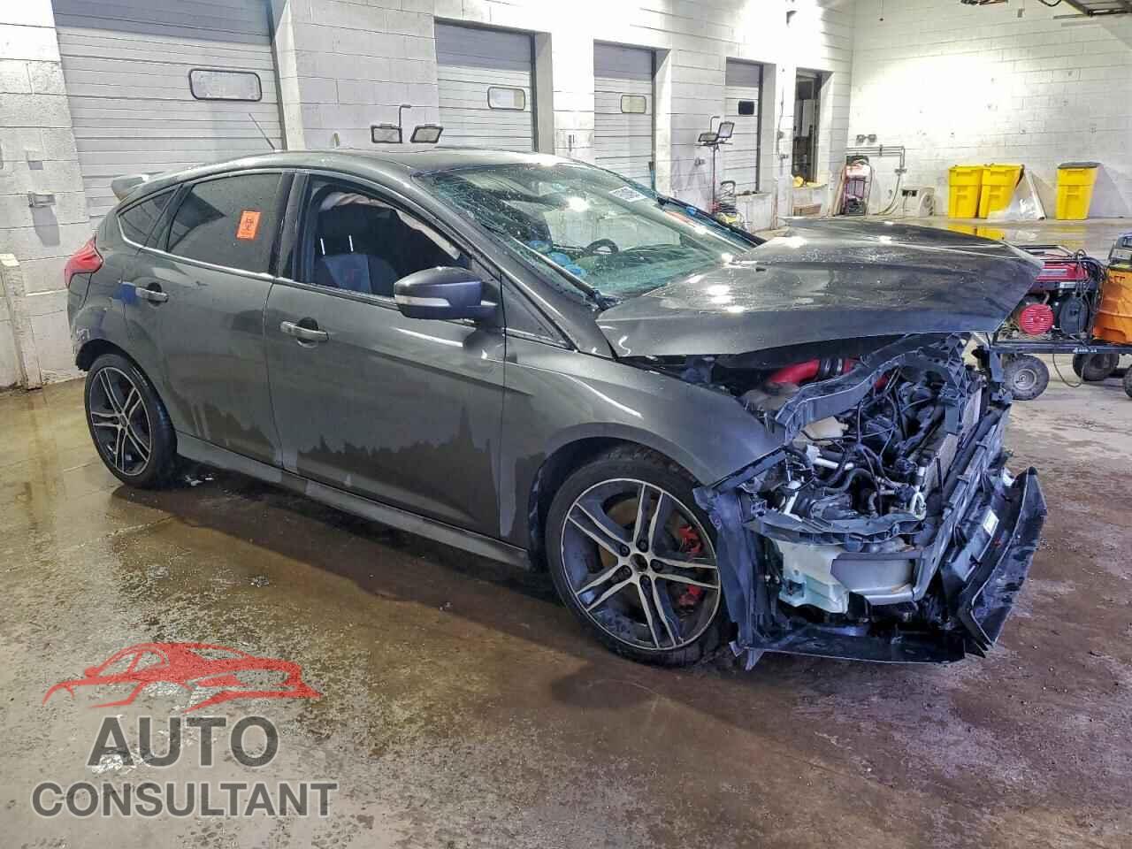 FORD FOCUS 2016 - 1FADP3L9XGL357743