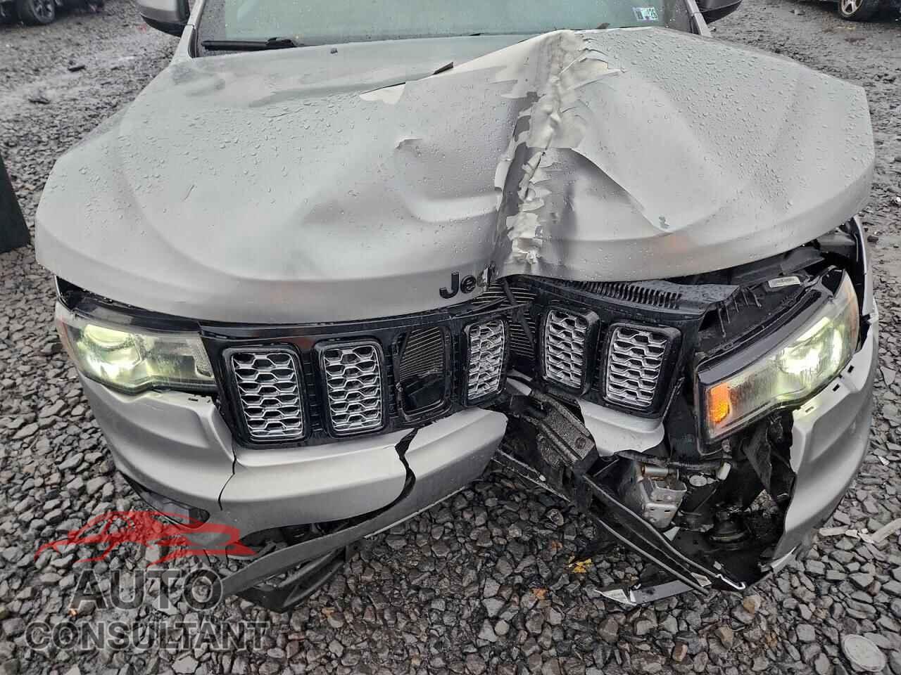JEEP GRAND CHER 2017 - 1C4RJFAG5HC738471