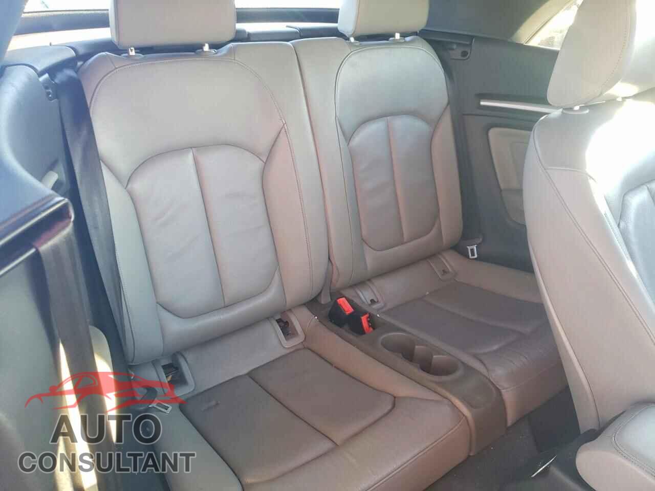 AUDI A3 2018 - WAU6ULFF2J1003356