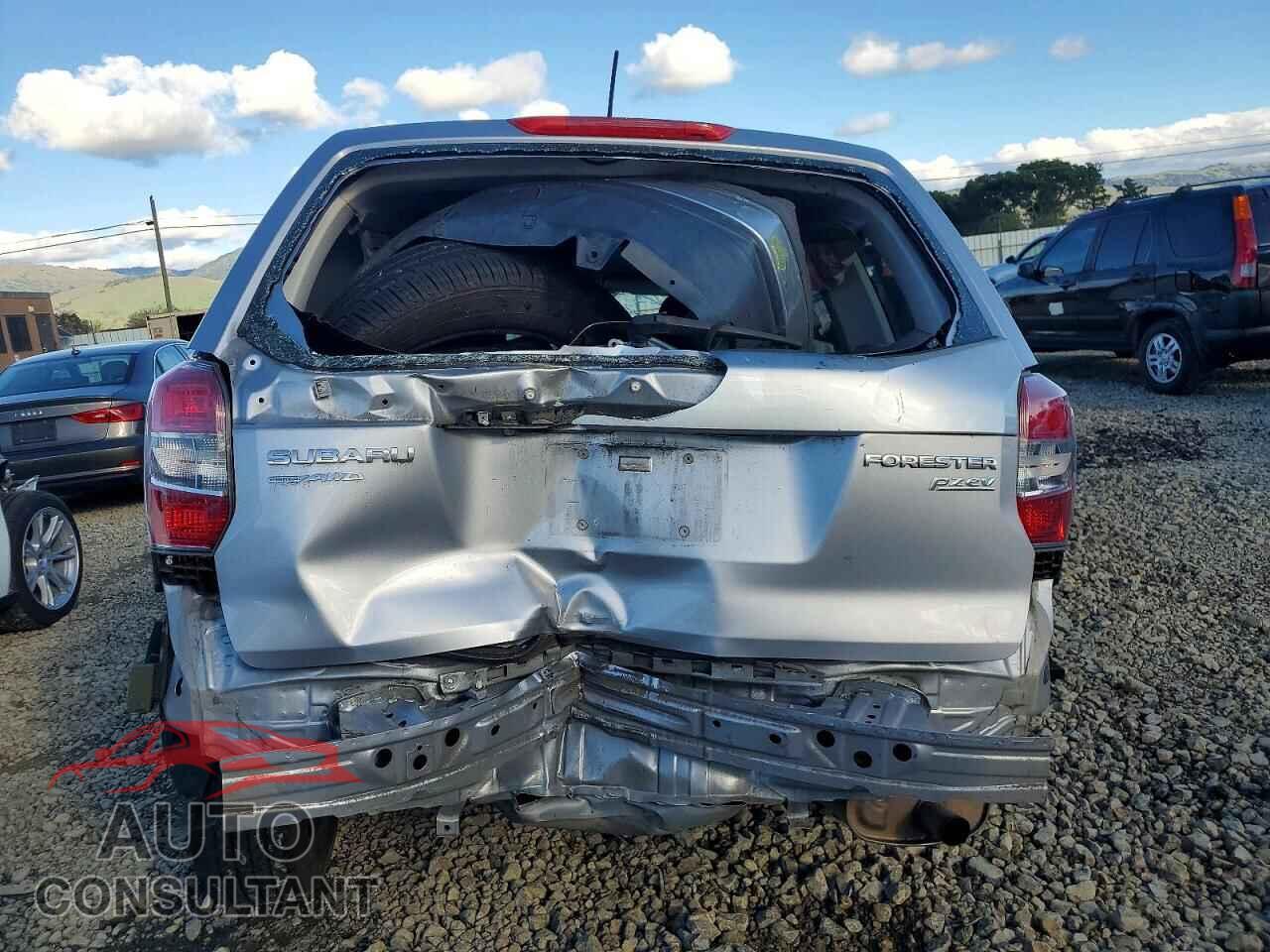 SUBARU FORESTER 2015 - JF2SJAAC8FH426003