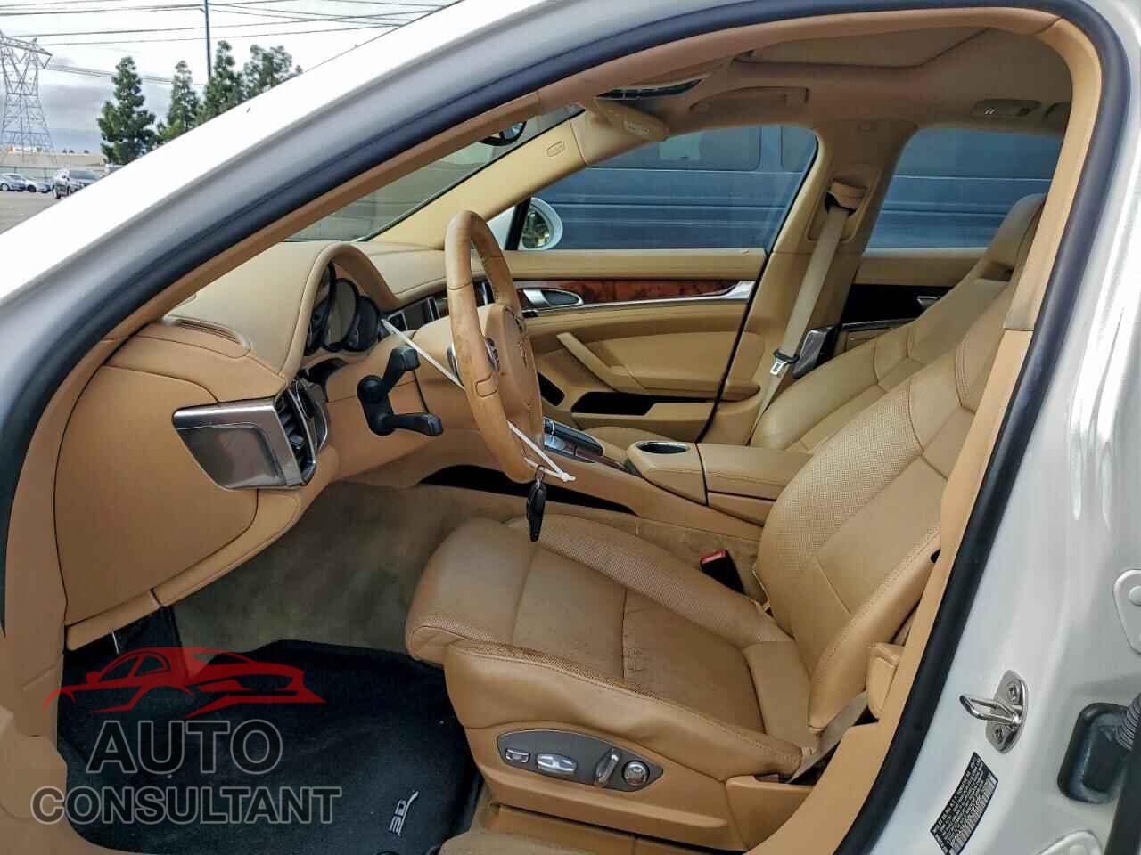 PORSCHE PANAMERA 2011 - WP0AA2A76BL021896