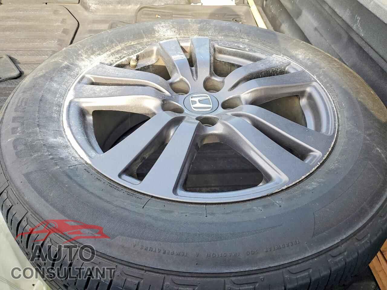 HONDA RIDGELINE 2017 - 5FPYK3F10HB013902