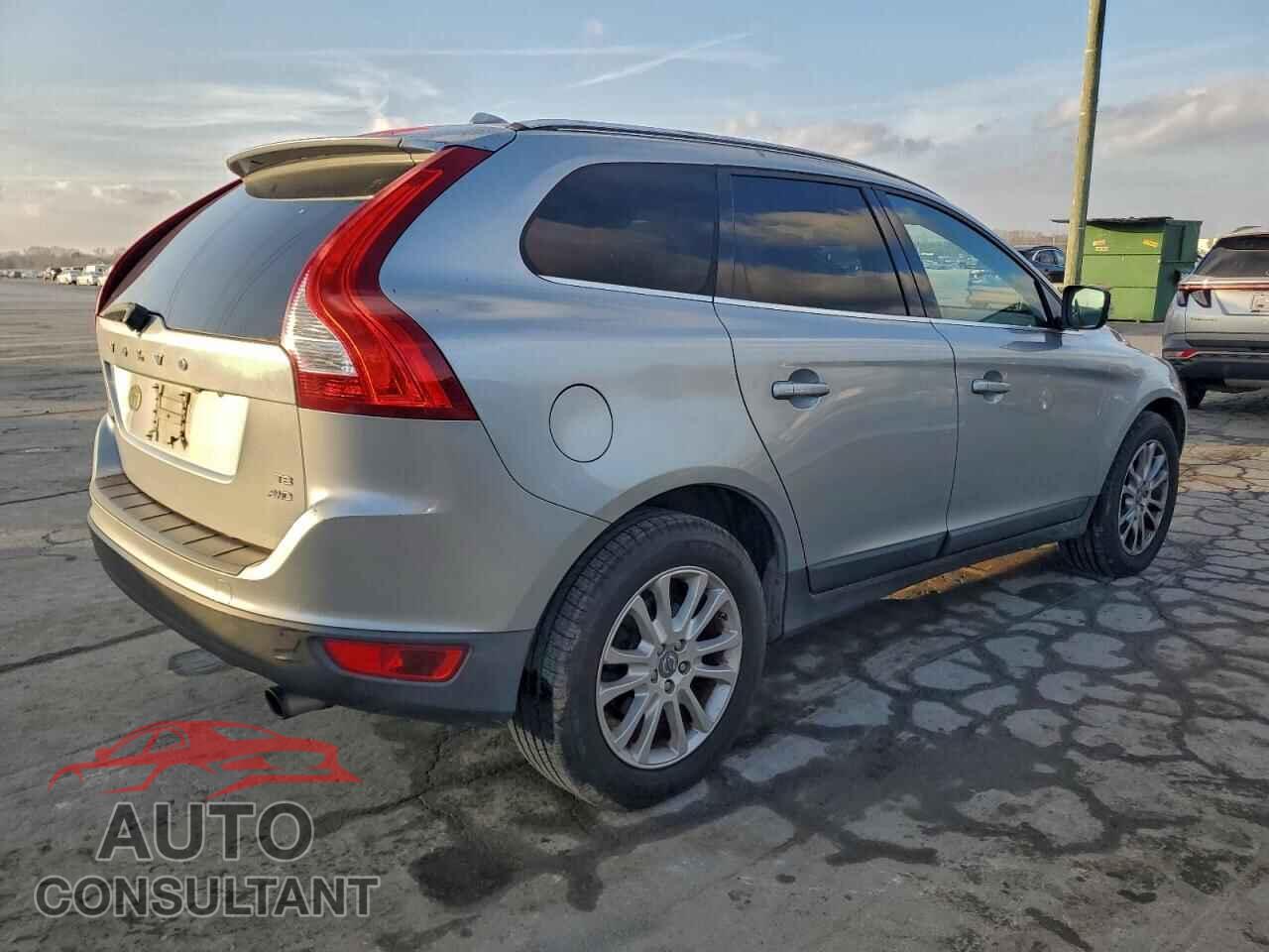 VOLVO XC60 2010 - YV4992DZ4A2028890