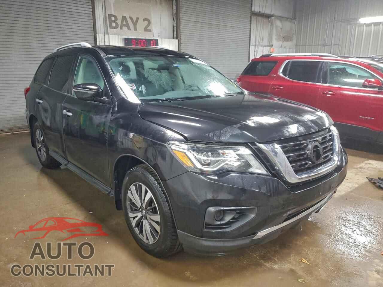 NISSAN PATHFINDER 2017 - 5N1DR2MM9HC651391