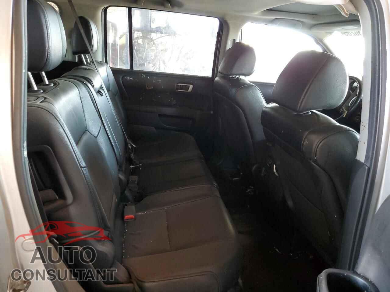 HONDA PILOT 2013 - 5FNYF3H53DB015568