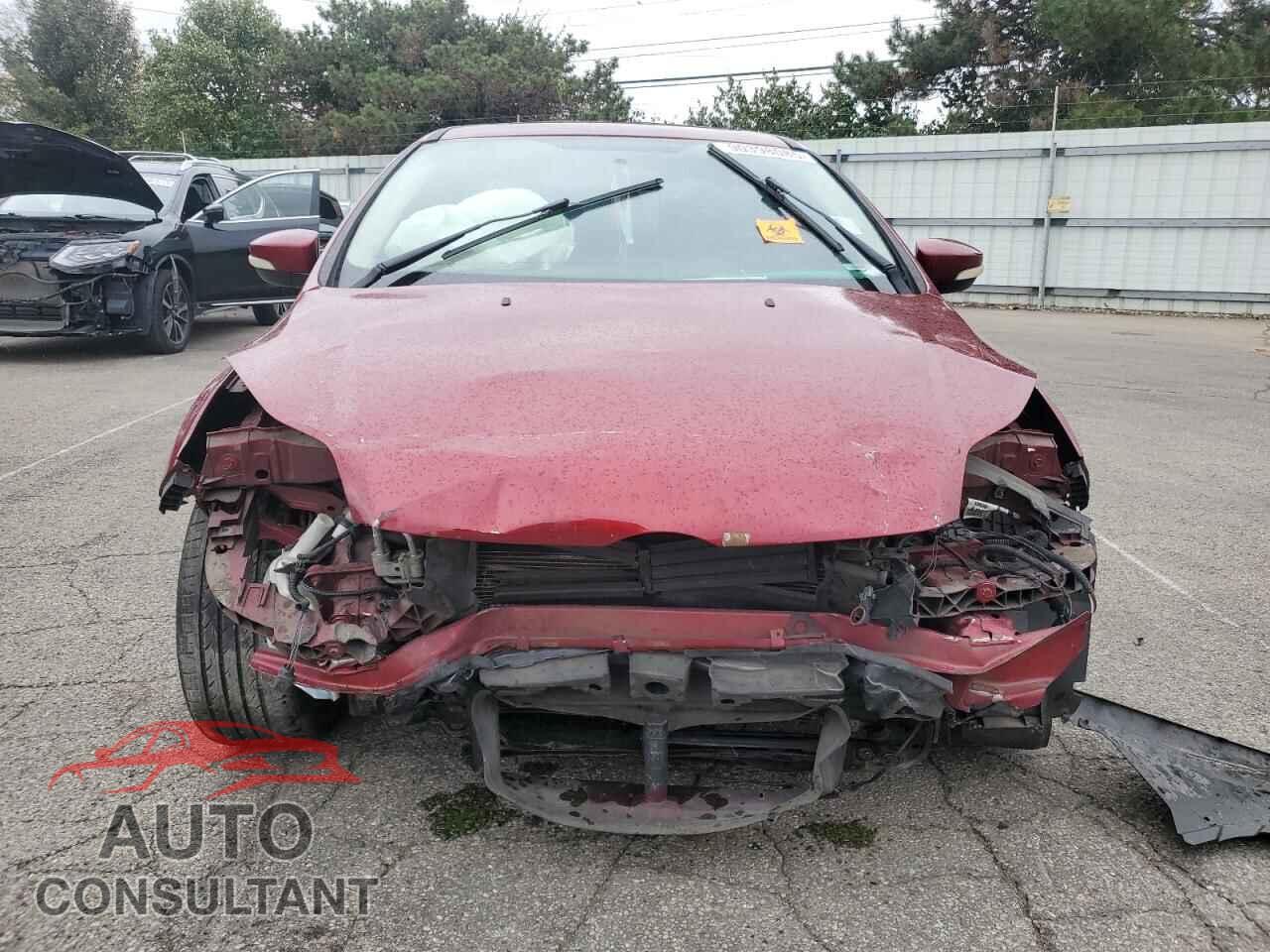 FORD FOCUS 2013 - 1FADP3F23DL105987