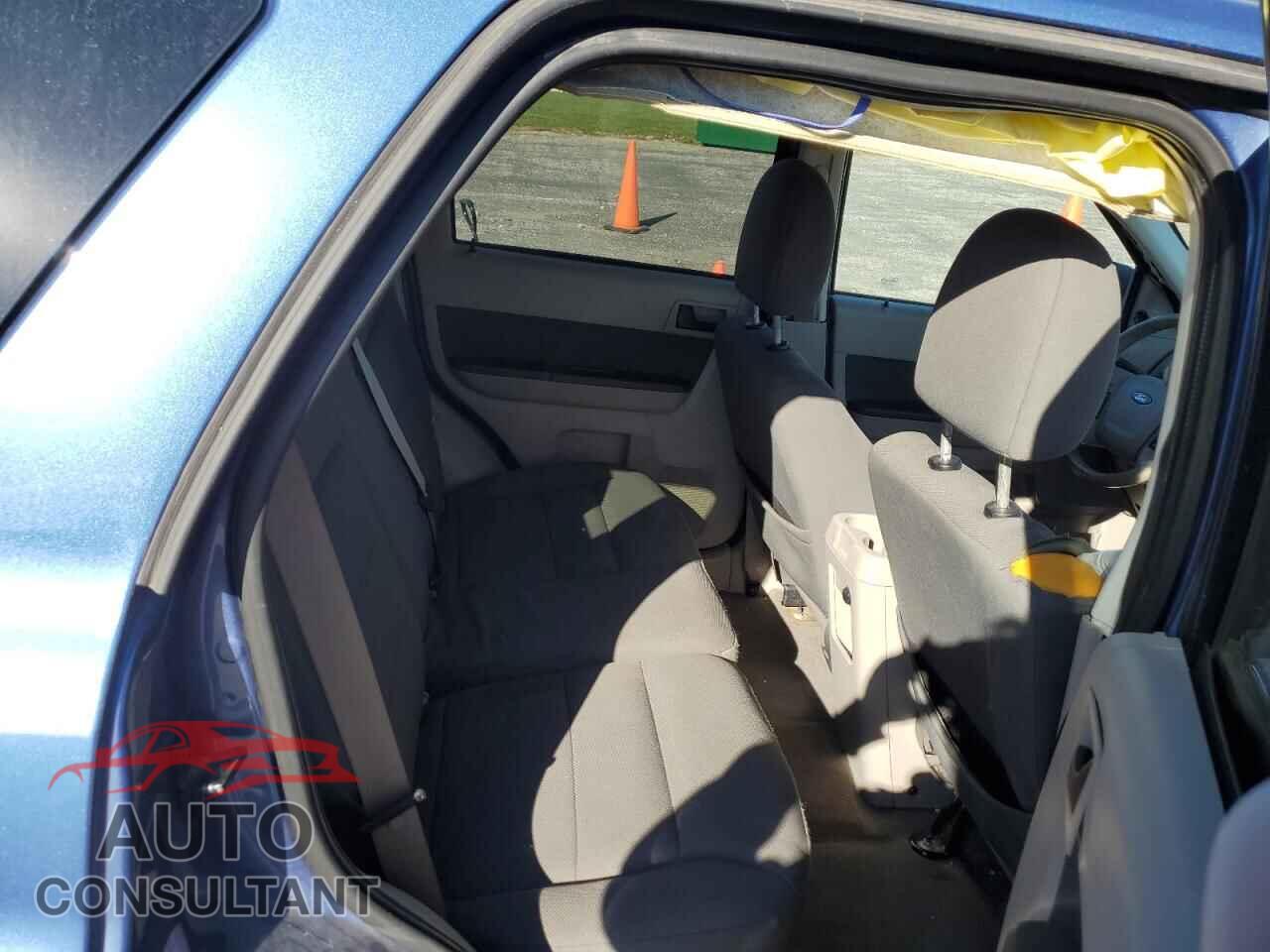 FORD ESCAPE 2009 - 1FMCU93G99KB01498