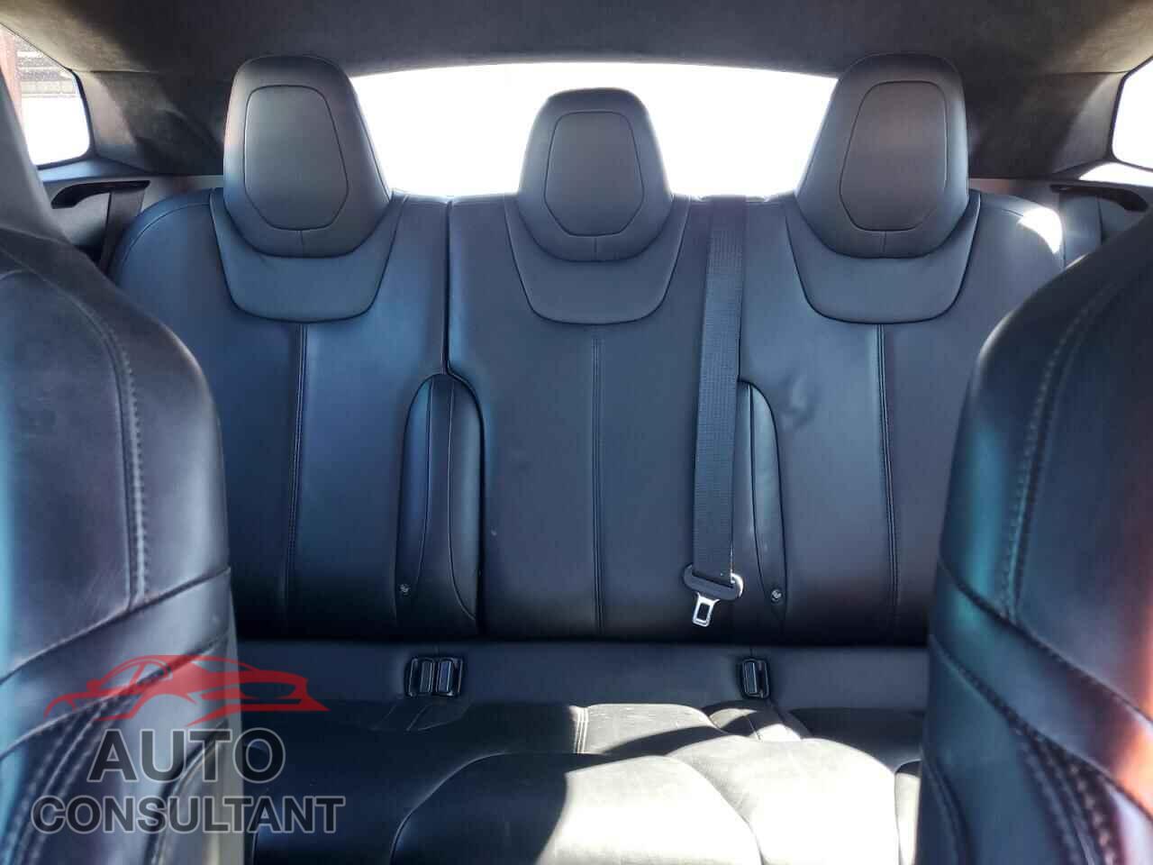 TESLA MODEL S 2015 - 5YJSA1H18FF099766
