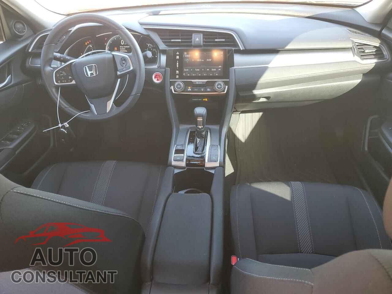 HONDA CIVIC 2017 - 2HGFC2F77HH569857