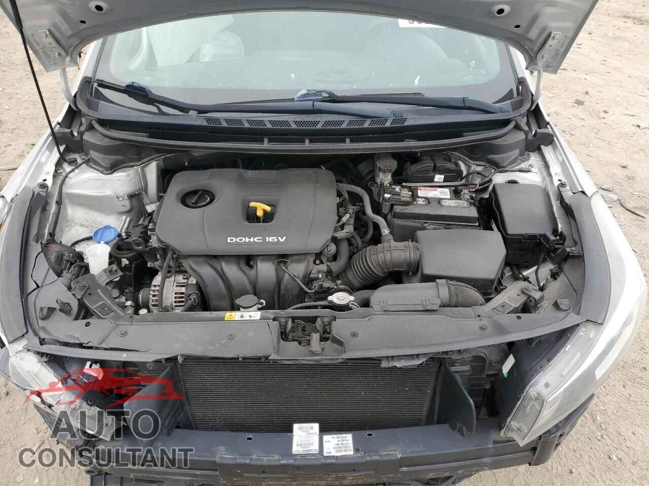 KIA FORTE 2017 - 3KPFK4A78HE064751