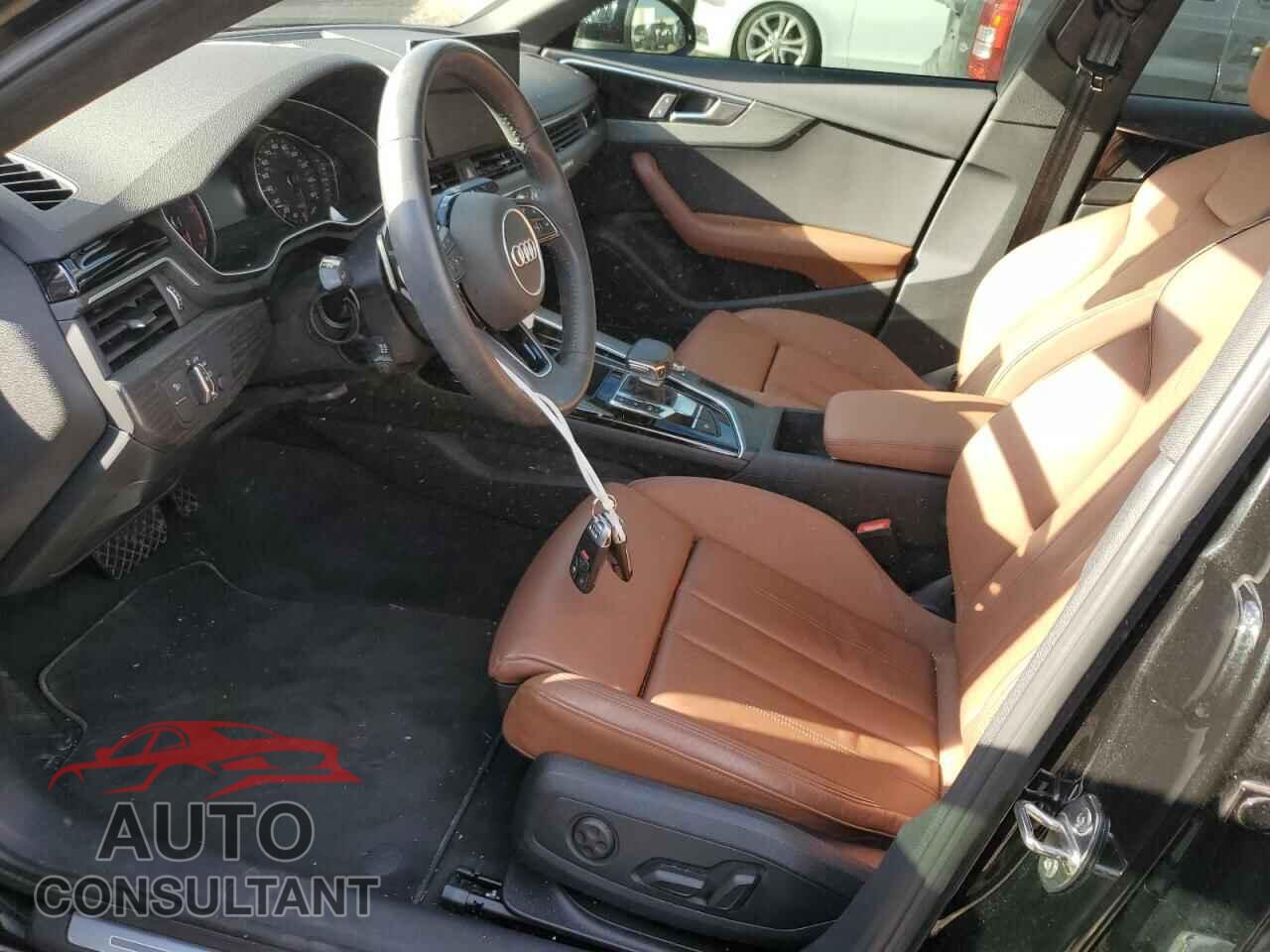 AUDI A4 2020 - WAUDNAF46LA054451