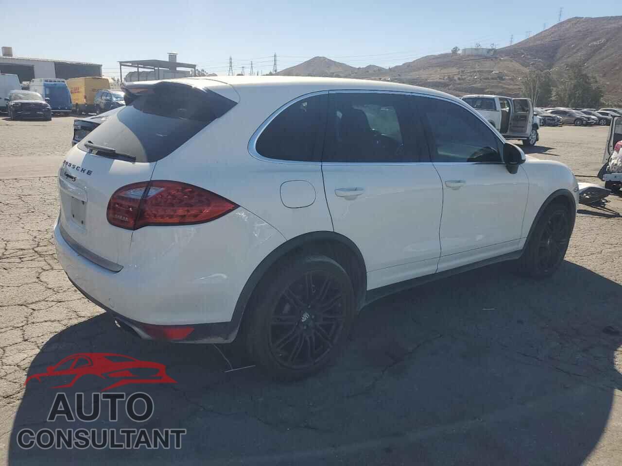 PORSCHE CAYENNE 2011 - WP1AB2A2XBLA53069