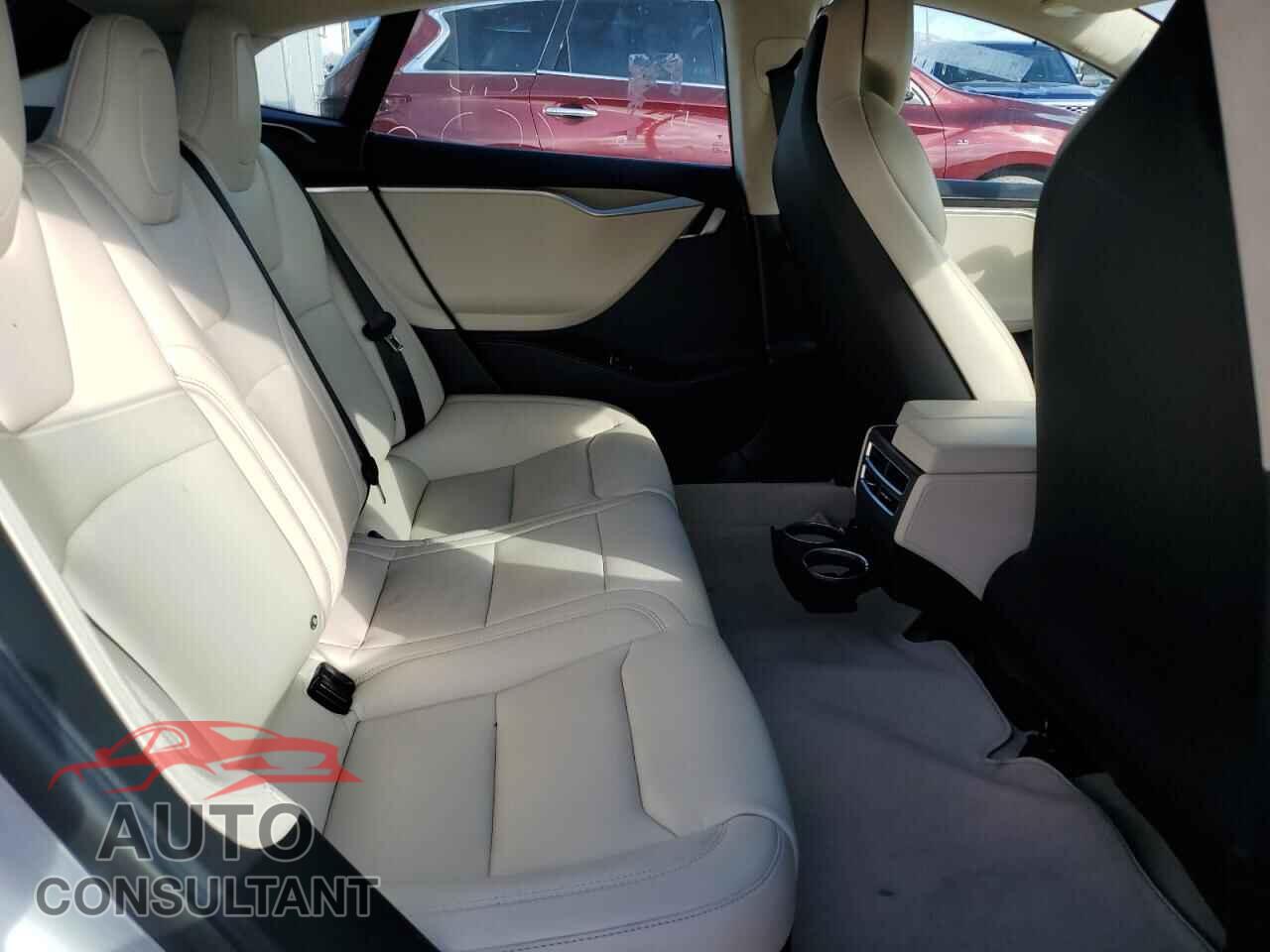 TESLA MODEL S 2017 - 5YJSA1E20HF218801