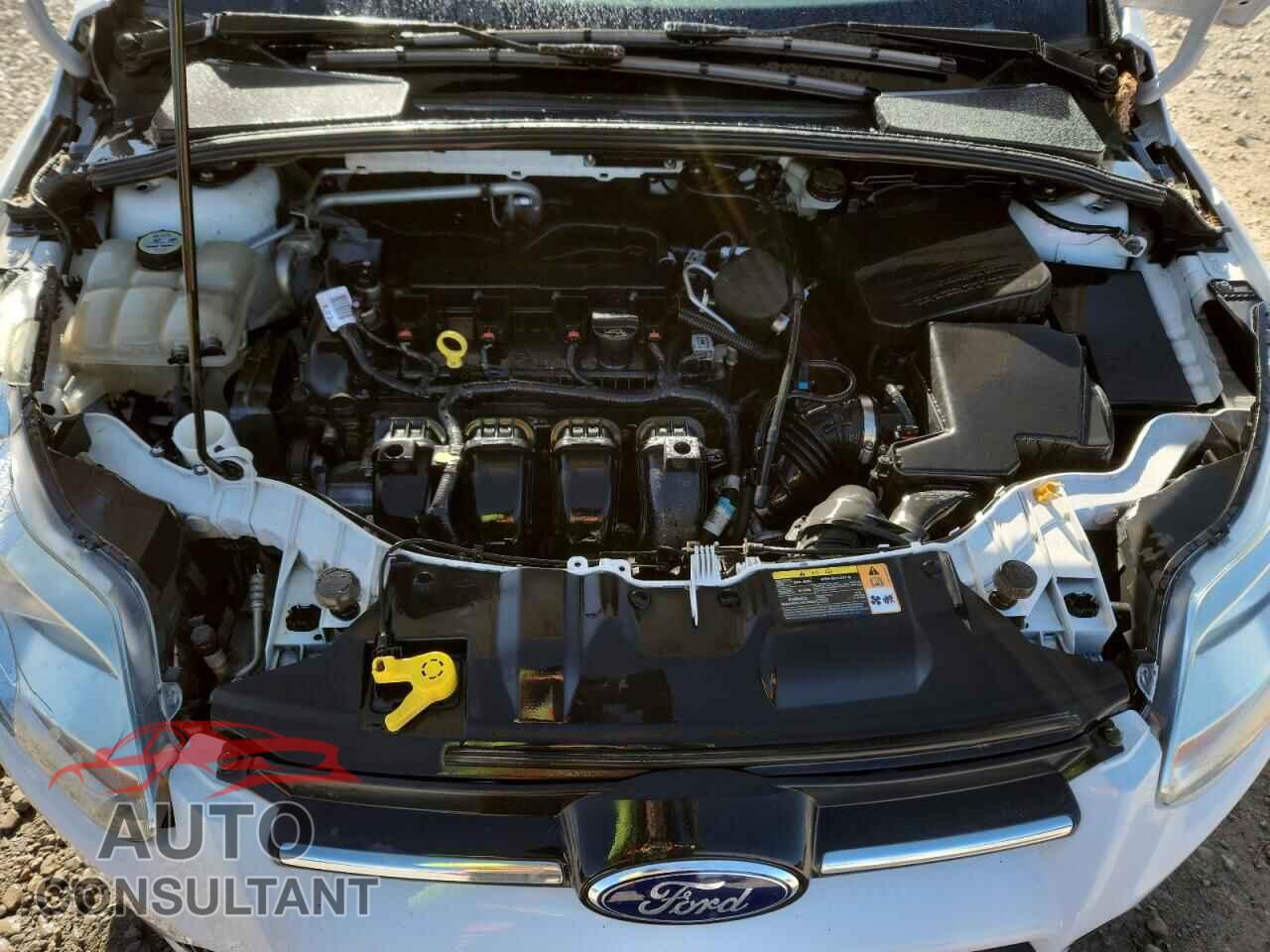 FORD FOCUS 2013 - 1FADP3F22DL337920