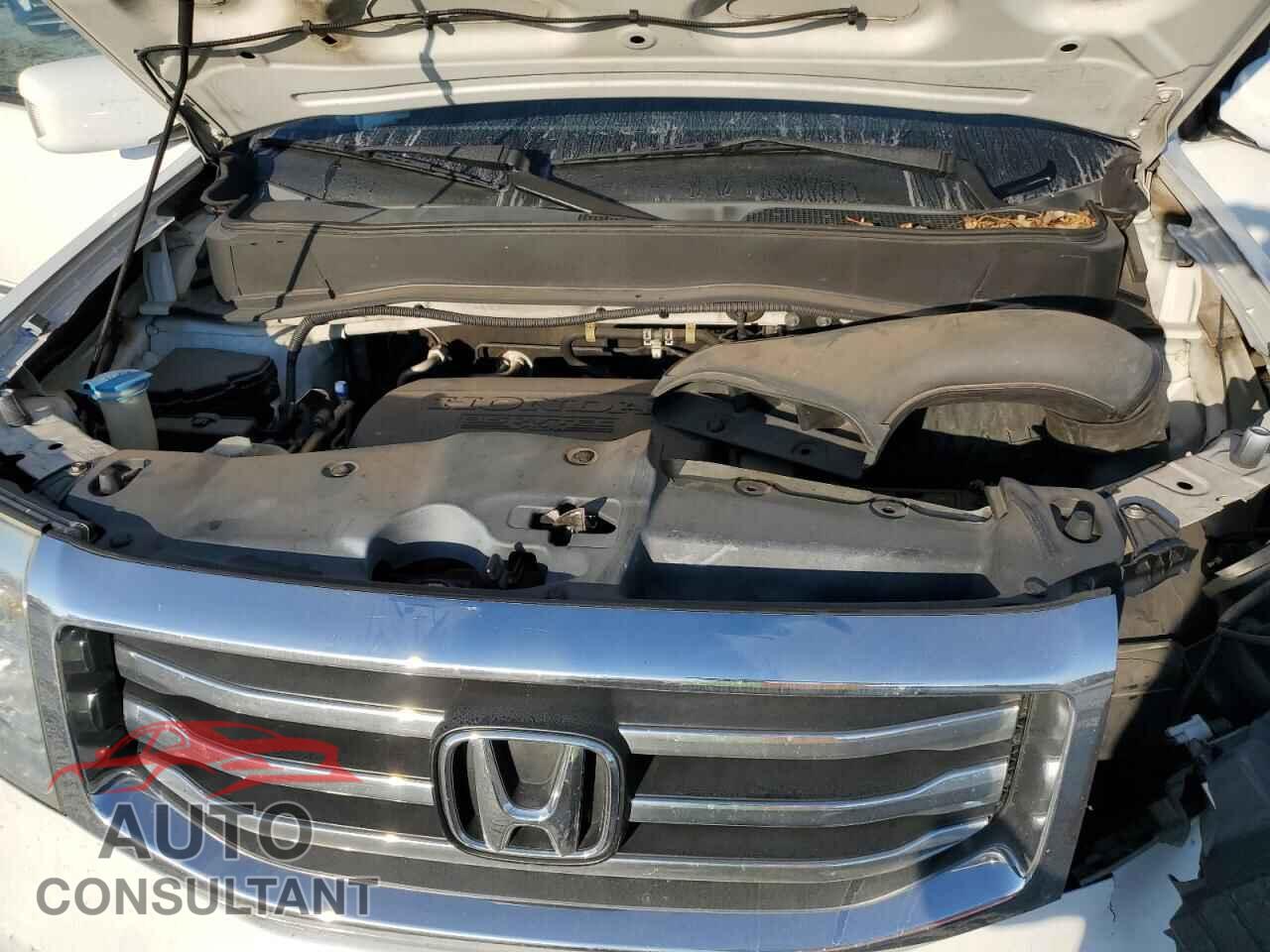 HONDA PILOT 2012 - 5FNYF4H99CB052132