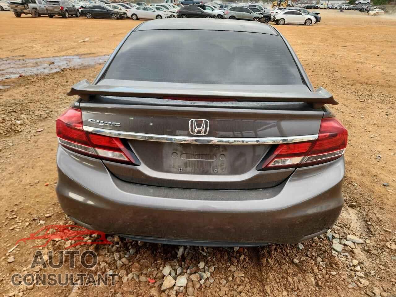HONDA CIVIC 2013 - 2HGFB2F87DH526206