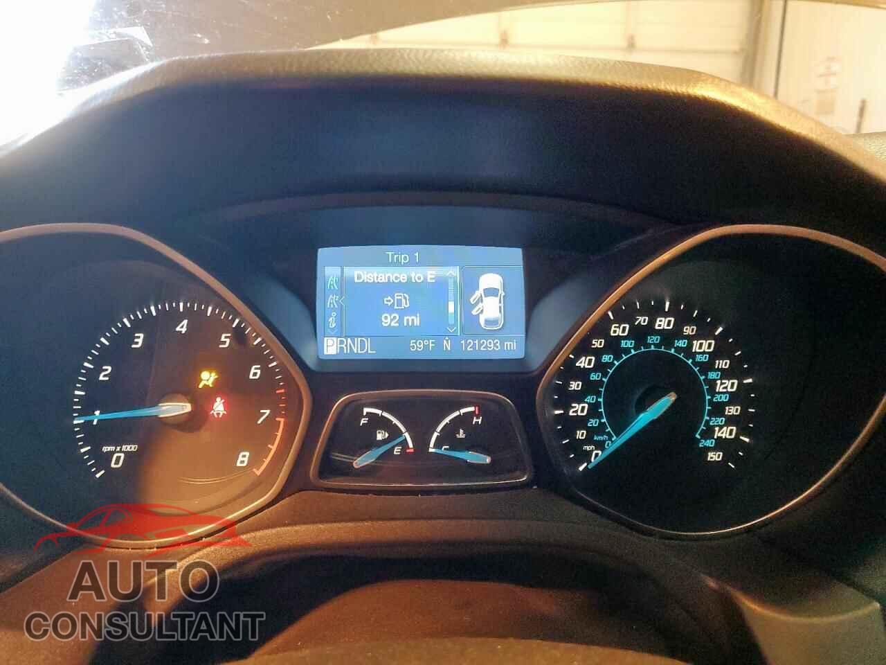 FORD FOCUS 2012 - 1FAHP3F26CL328105