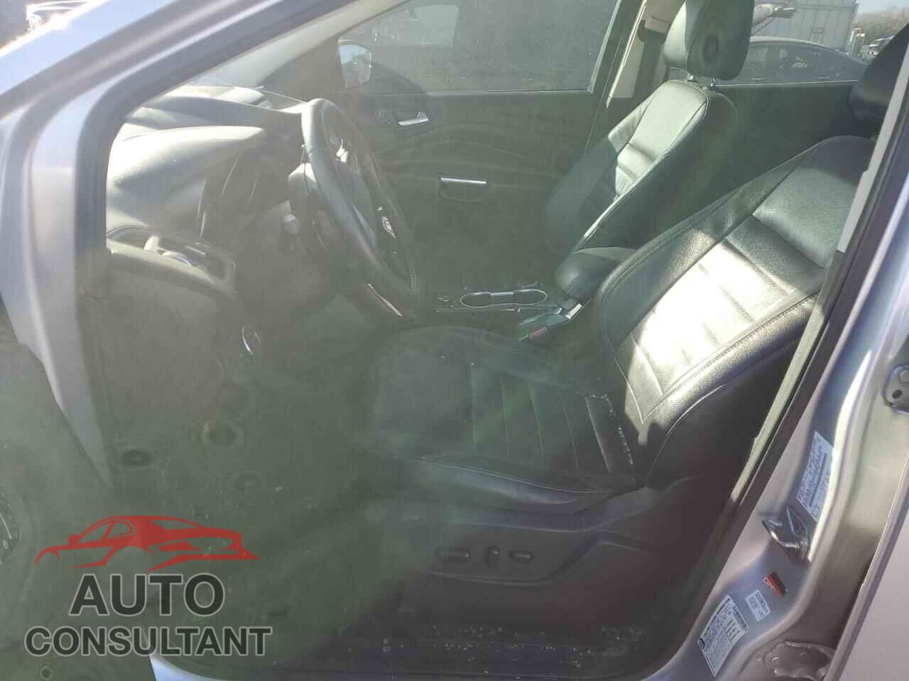 FORD ESCAPE 2014 - 1FMCU0JX8EUC17563