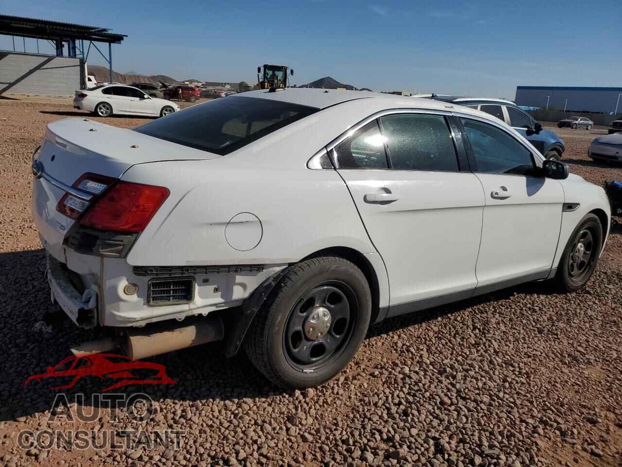 FORD TAURUS 2013 - 1FAHP2M82DG117124