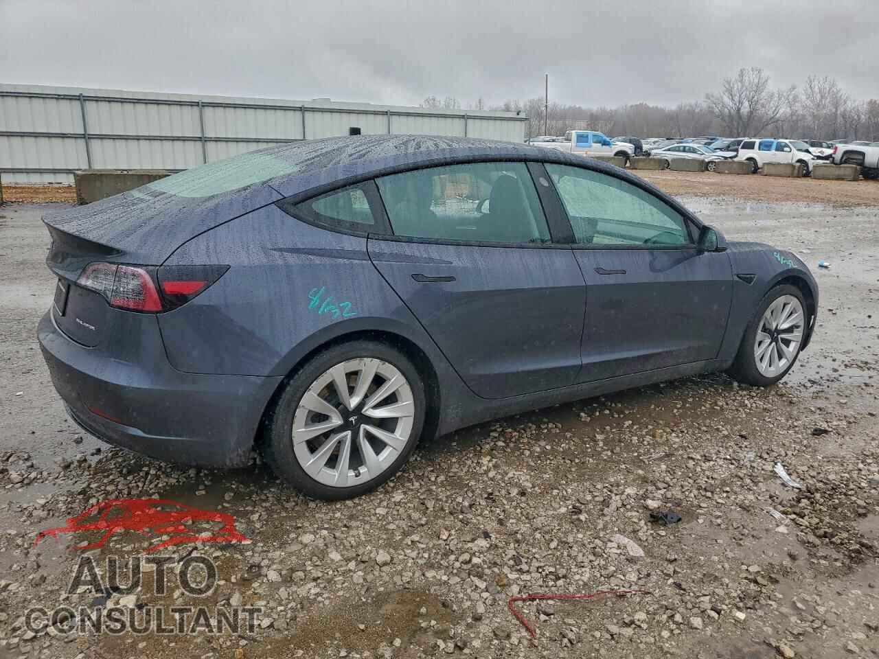TESLA MODEL 3 2021 - 5YJ3E1EB9MF990037