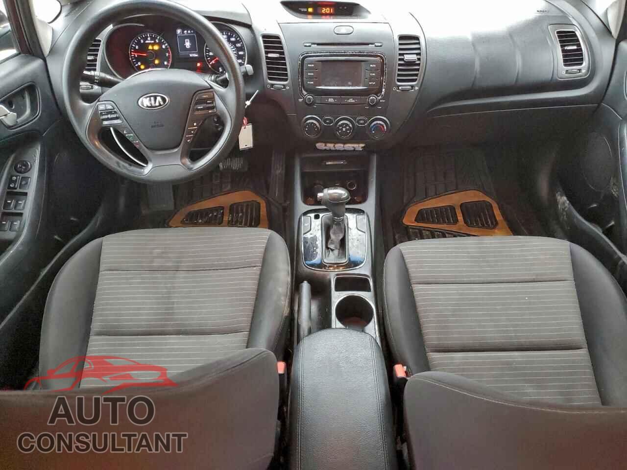 KIA FORTE 2017 - 3KPFL4A73HE091403